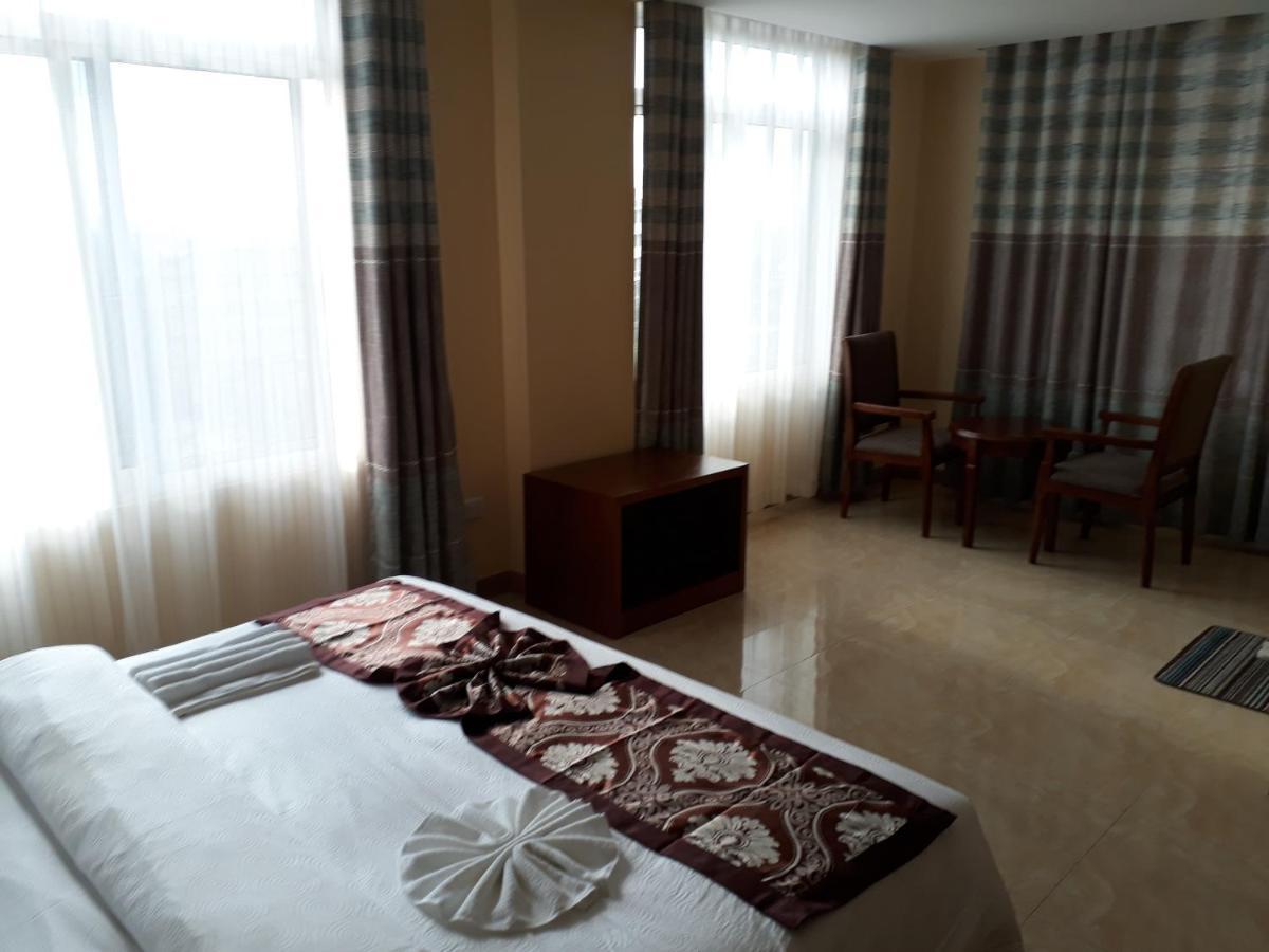 Imperial Hotel & Apartments Dar es Salaam Buitenkant foto